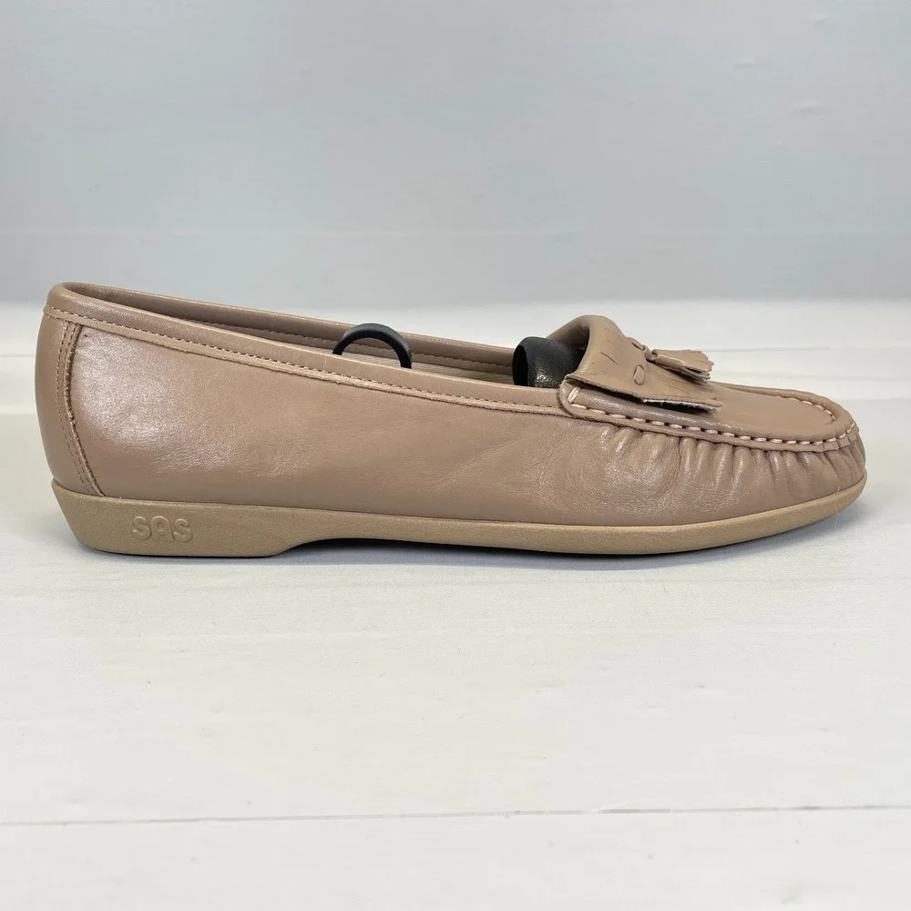 SAS Kiltie Tassel Loafers Womens Size 9.5 W Taupe Leather Slip On Comfort Shoes